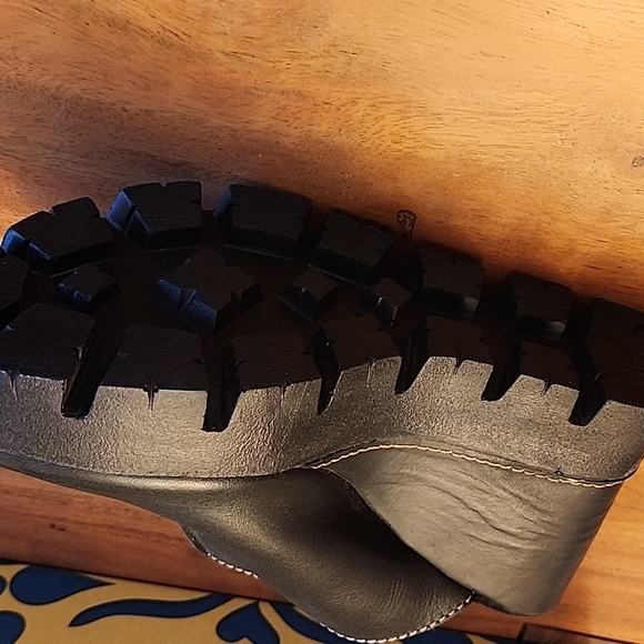 Sbicca Black Platform Sandal New - Picture 6 of 9